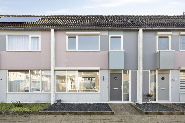 Foto 1 - Heilige Stoel 3924, Wijchen