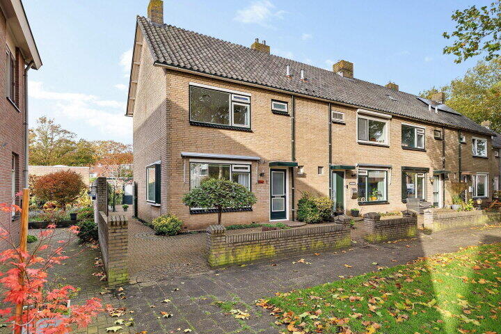 Foto 1 - Hendrik de Vroomestraat 1, Steenwijk