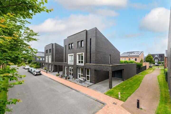 Henriëtte Roland Holstweg 5