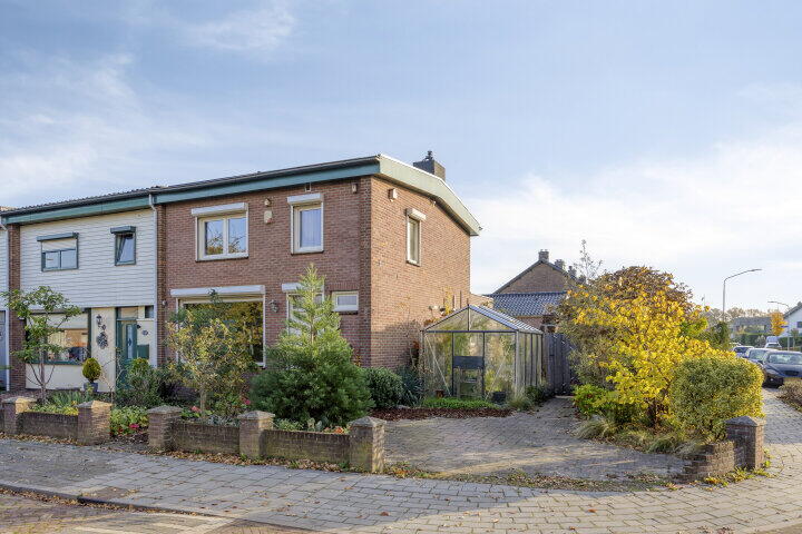 Foto 1 - Herdenkingsstraat 2, Weurt