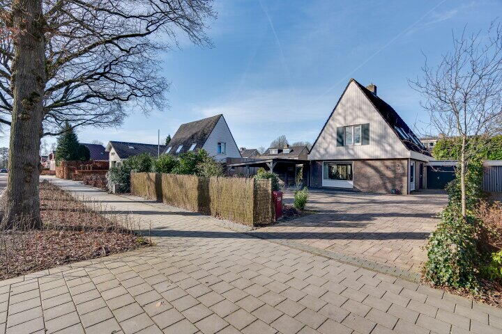 Foto 1 - Hoofdweg 128, Eelde