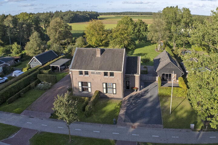 Hoofdweg 18