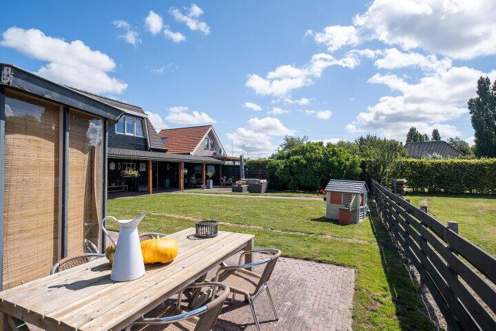 Foto 32 – Huigendijk 8, Ursem
