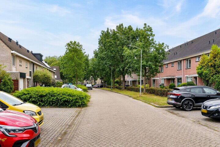 Foto 37 – IJsbeerpad 10, Almere
