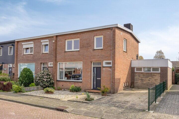 Foto 1 - Irenestraat 15, Beuningen (GE)