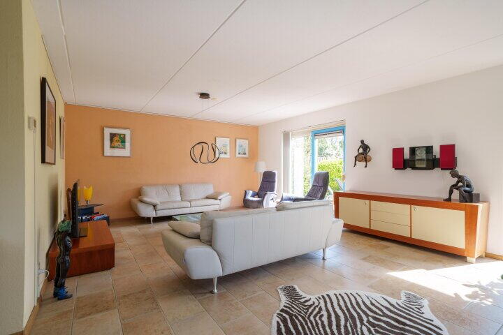 Foto 11 - Jean Gabinplantsoen 11, Almere