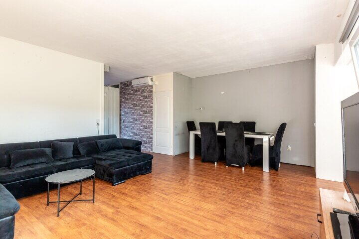 Foto 4 - Jol 24 20, Lelystad