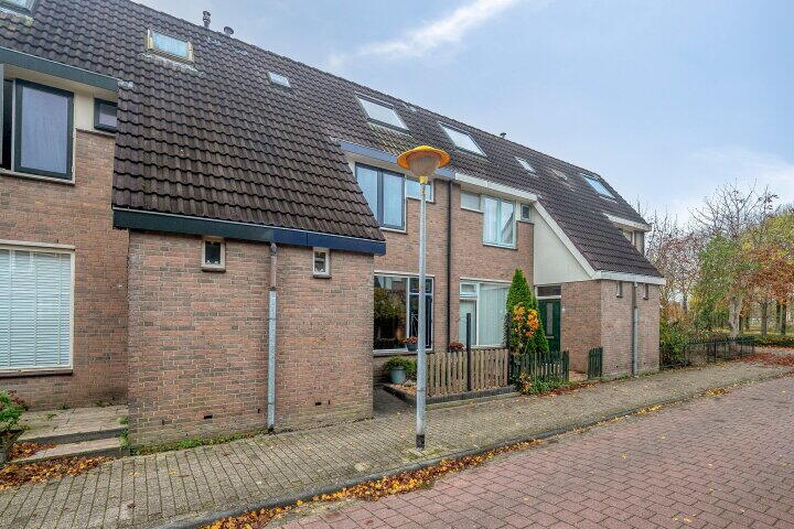 Foto 6 - Kamp 27 70, Lelystad