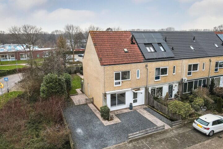 Foto 1 - Karveel 48 19, Lelystad