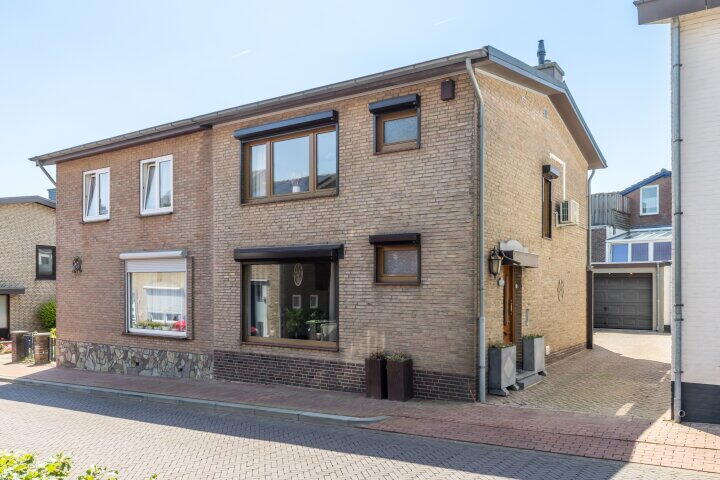 Kerkstraat 9