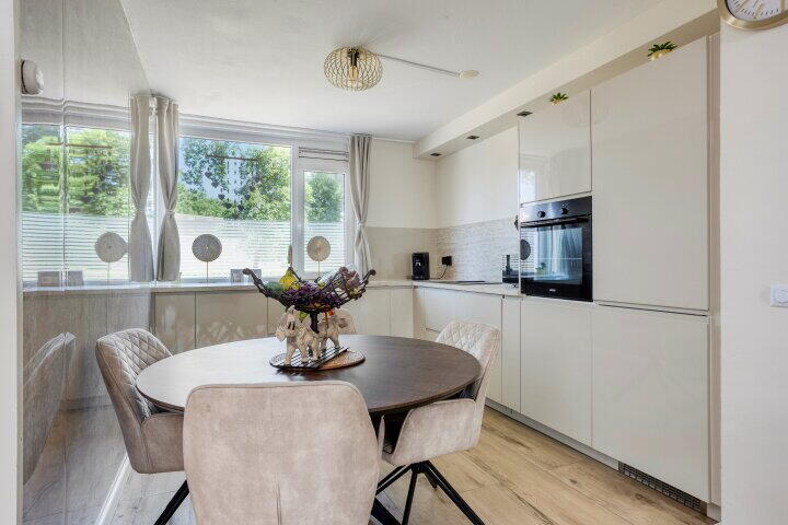 Video 1 - Kimwierde 212, Almere