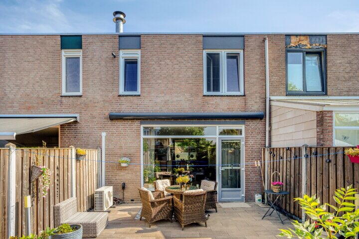 Foto 45 – Kimwierde 212, Almere