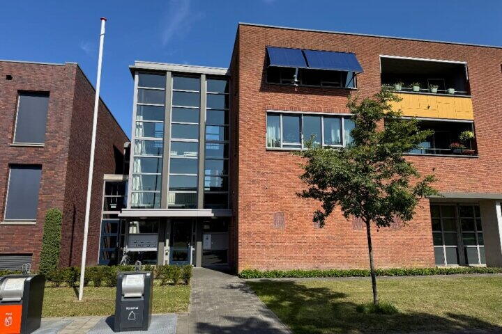 Foto 2 - Koningsweg 64, Vriezenveen