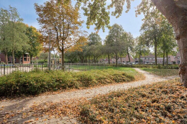Foto 22 – Koolzaadveld 23, Beuningen Gld