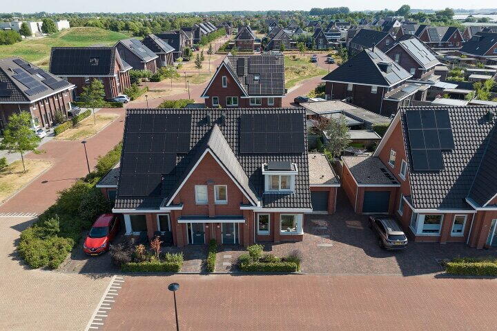 Video 1 - Koriander 25, Heerhugowaard