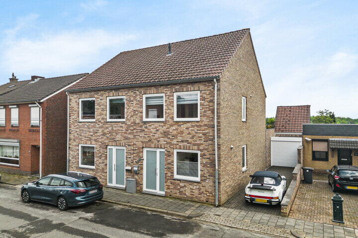 Video 1 - Krichelstraat 15 A, Kerkrade
