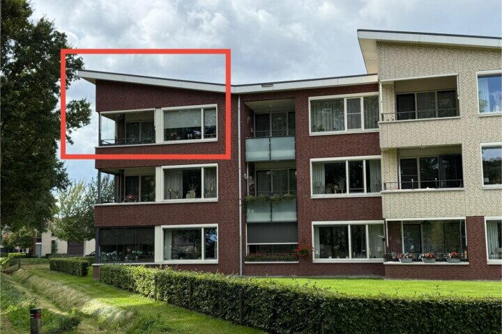 Laagland 43 , Vriezenveen