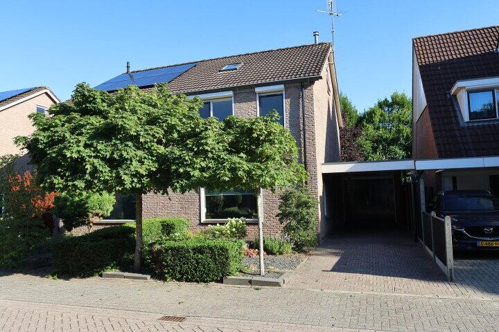 Laan '40-'45 26 , Vriezenveen