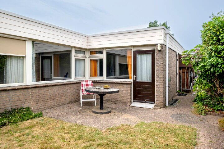 Foto 46 – Laan van het Kwekebos 242, Emmen