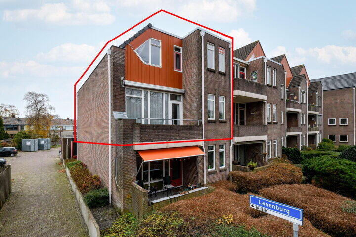 Lanenburg 120 , Heerenveen