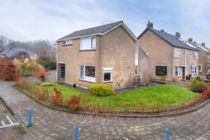 Langewoldstraat 2 A, Leek