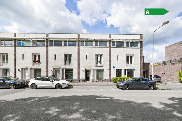 Libelsingel 62