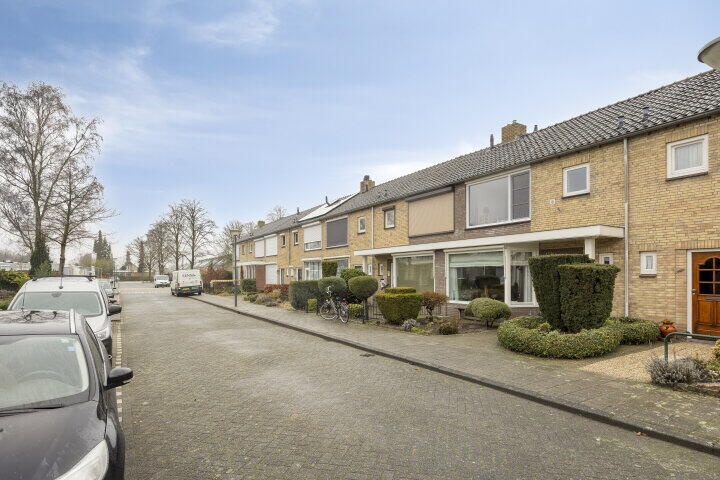 Foto 6 - Lijsterbesstraat 17, Waalwijk