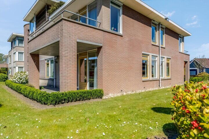 Foto 40 - Lijsterbesstraat 54, Roden
