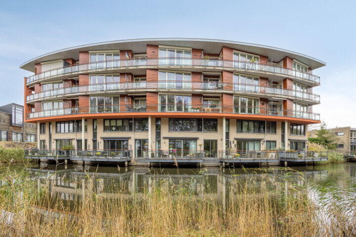 Foto 1 - Madeliefberg 62, Roosendaal