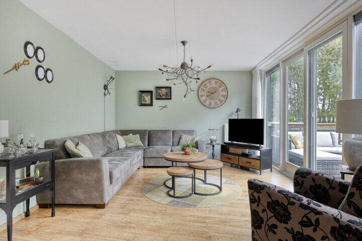 Foto 2 - Madeliefberg 62, Roosendaal