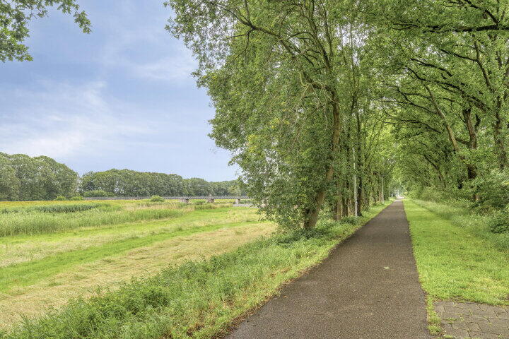 Foto 40 – Marga Klompéstraat 15, Waalwijk