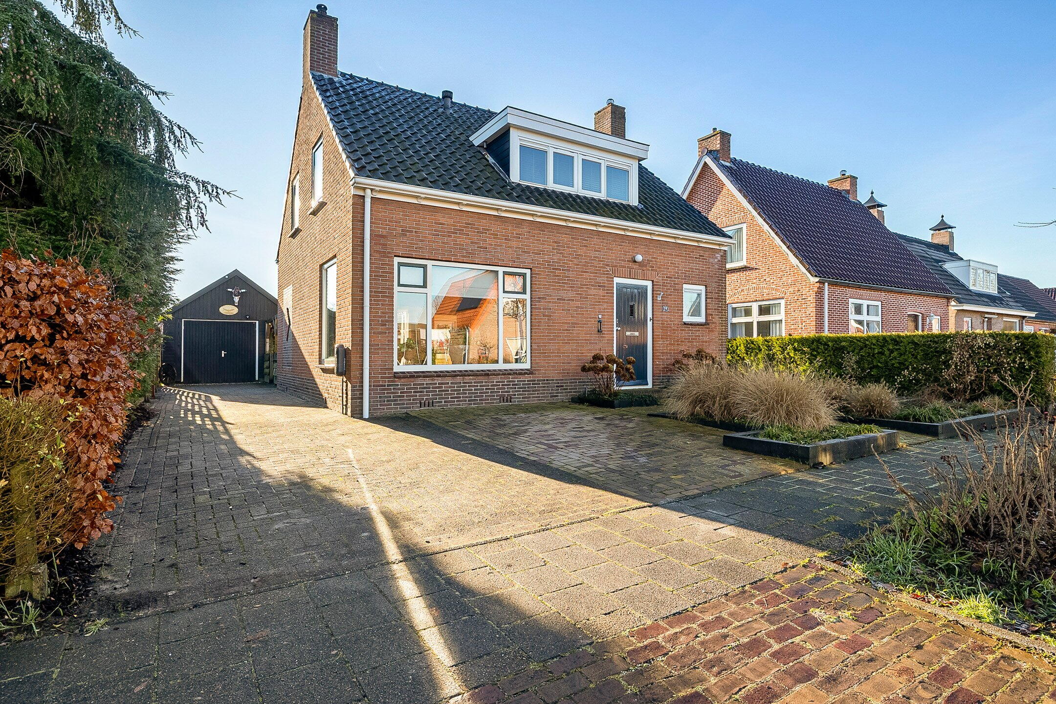 Video - Meidoornlaan 2 A, Roden