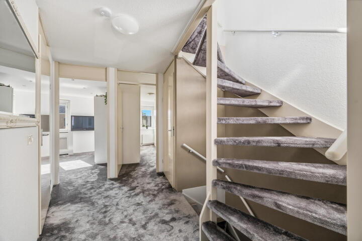 Foto 32 – Meivliegsingel 21, Den Haag
