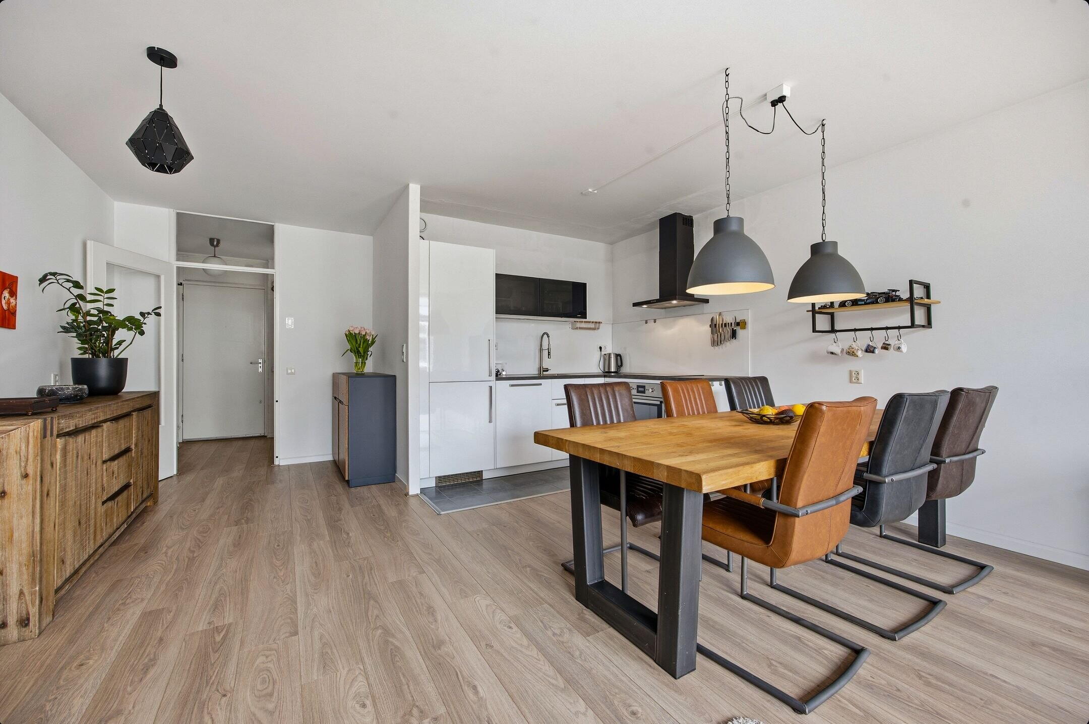 360 foto - Middellaan 316, Breda