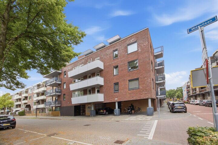 Middellaan 460 D22