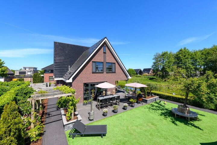 Foto 2 – Nienke van Hichtumweg 91, Heerenveen