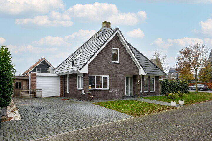 Nienke van Hichtumweg 97 , Heerenveen