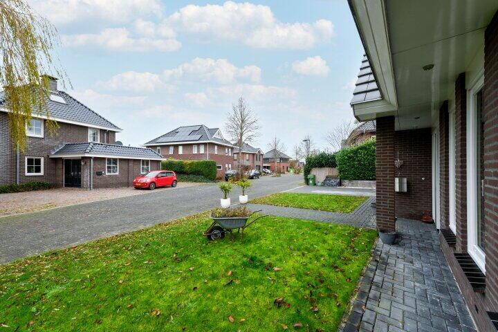 Foto 44 - Nienke van Hichtumweg 97, Heerenveen