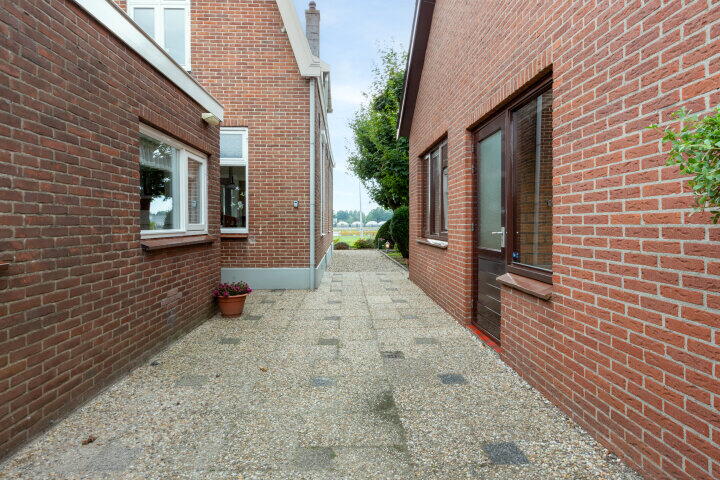 Foto 43 – Nieuweweg 6, Reeuwijk