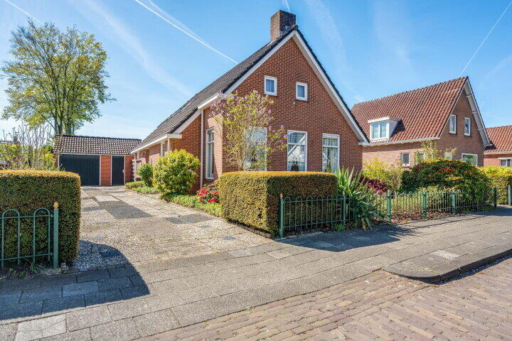 Foto 1 - Nieuweweg 18, Roden