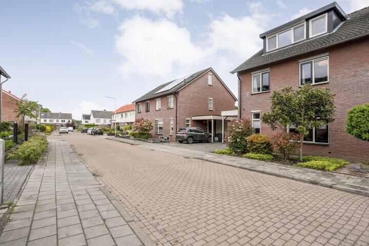 Foto 28 – Nijberslaan 6, Steenwijkerwold