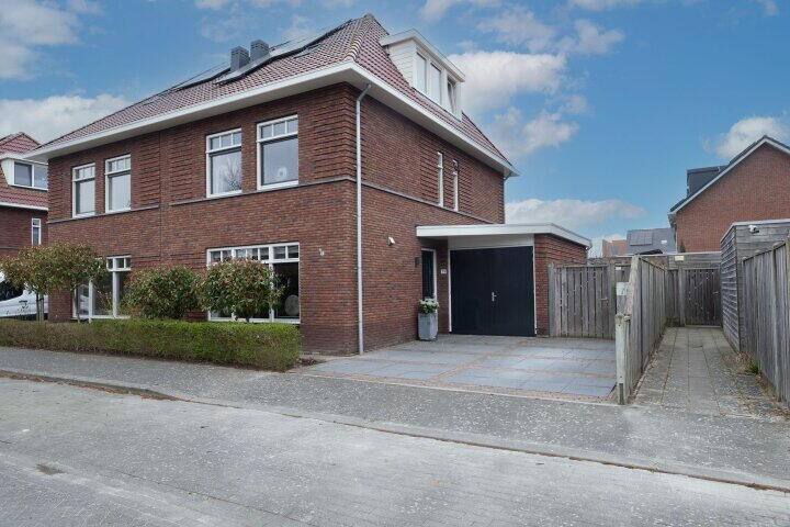 Foto 44 - Oeverzeggeweg 79, Heerhugowaard