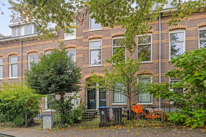 Onder de Linden 77 , Arnhem