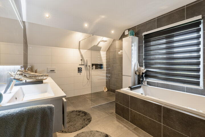 Foto 27 - Onze Lieve Vrouwestraat 15, Veldwezelt