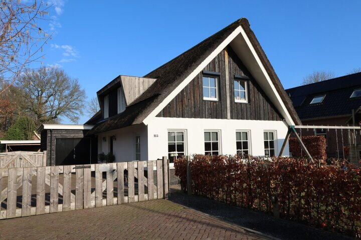 Oosteinde 163 , Vriezenveen