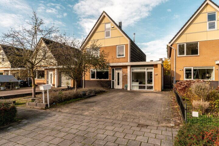 Foto 4 - Overcinge 50, Lelystad