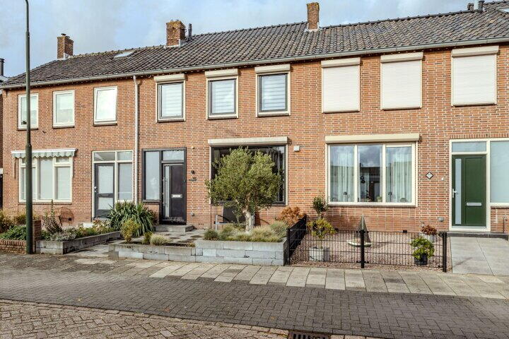 Foto 2 - Pieter de Hooghstraat 42, Hardinxveld-Giessendam