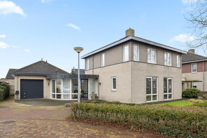 populierenstraat 1 , Vinkel