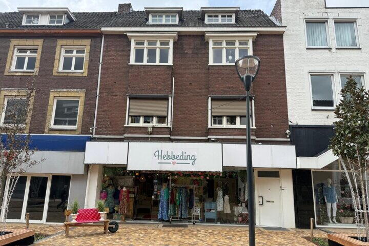 Foto 1 - Raadhuisstraat 12 AI, Geleen