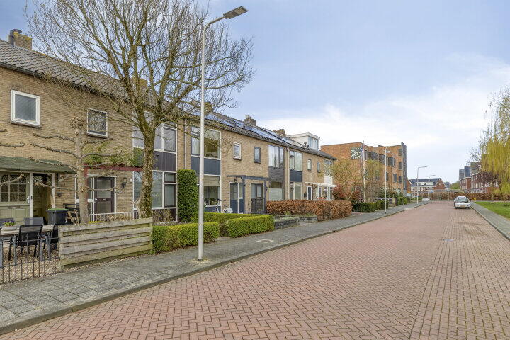 Foto 2 - Rembrandtlaan 64, Alphen aan den Rijn